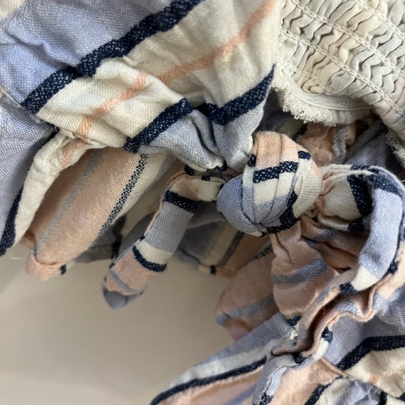 Forever 21 Front Tie Crop Top - Picture 6 of 6